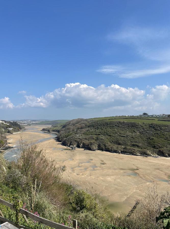 Chatsworth Riverscape: Peaceful Gannel Views Near Newquay Beaches Exterior photo